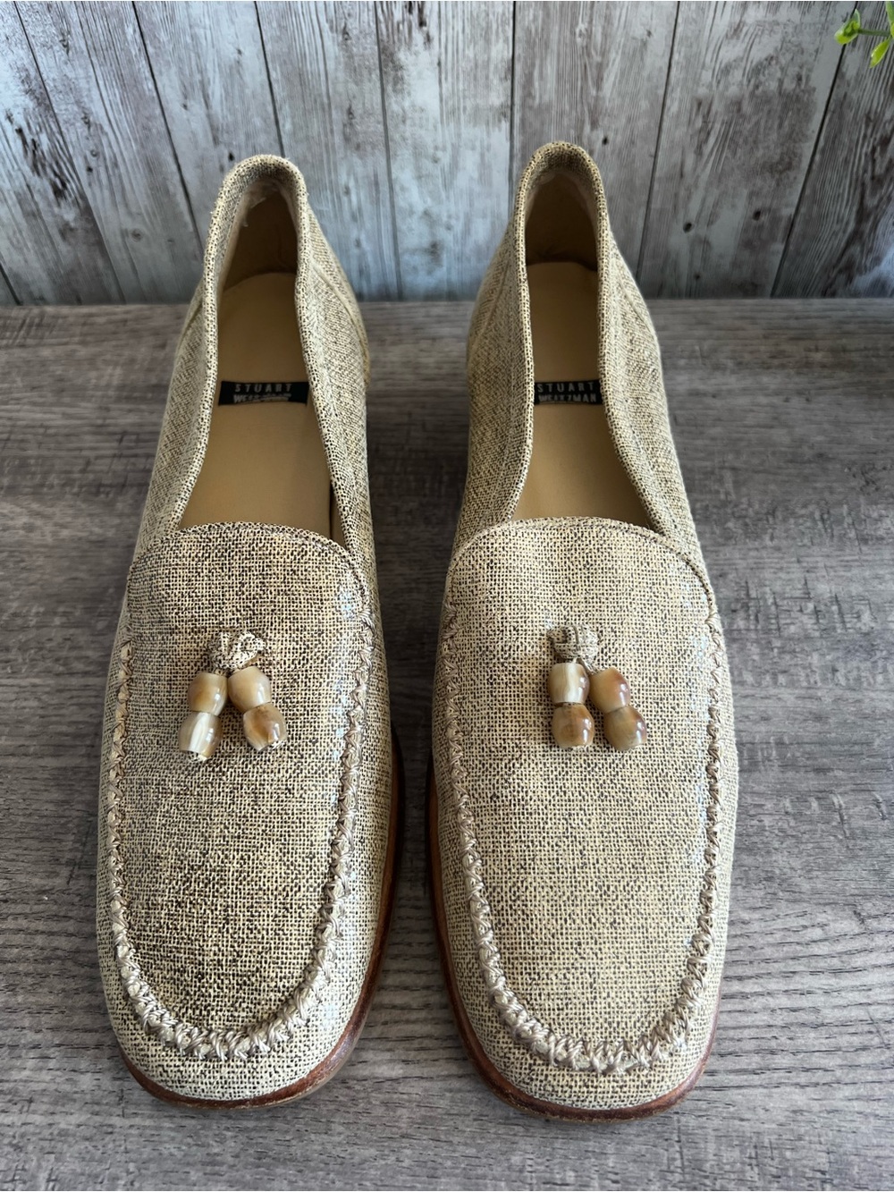 Stuart Weitzman Natural Beige Tassel Loafers Preppy Classic Kennedy Size 9